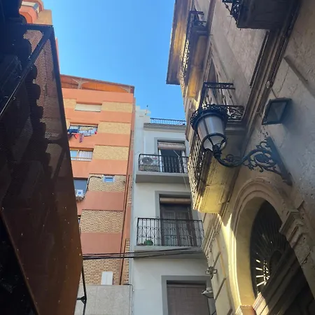 -saint Thomas- Old Town Апартаменты